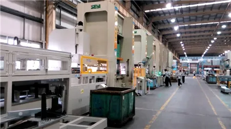 Transfer feeder unit for stamping line