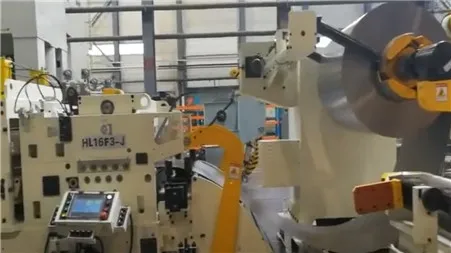 Decoiler Straightener And Servo Feeder Coil Machine
