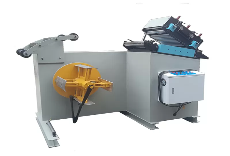 Compact Decoiler Straightener with Flip-Open Head Design