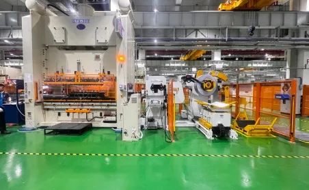 Why Are More Stamping Manufacturers Choosing a 3 in 1 Decoiler Straightener Feeder for New Stamping Lines?