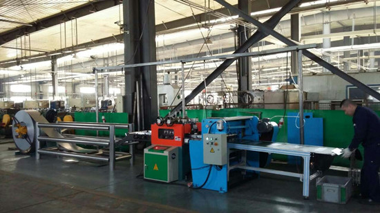 NCF Servo Leveling Feeder