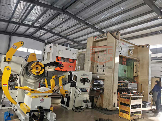 How the Thick Plate 3 in 1 Coil Feeding Line Enhances Efficiency in Automotive Parts Production？