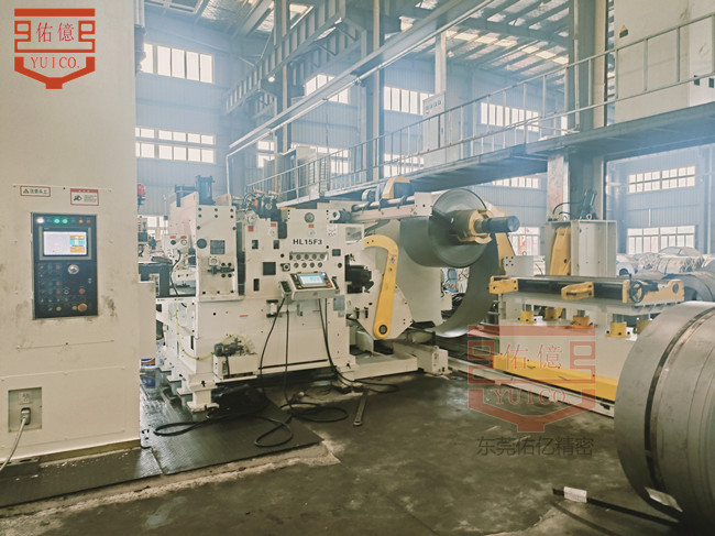 Case Study: 1250T Stamping Line Equipped with High-Strength Steel 3-in-1 Feeder for Automotive Chassis Parts