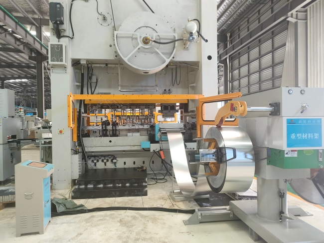 Case Study: Zigzag Feeder