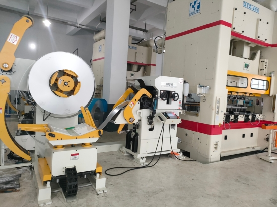 Is Your Stamping Workshop Running Out of Space? How a 3 in 1 Uncoiler Straightener Feeder Optimizes Production Layout