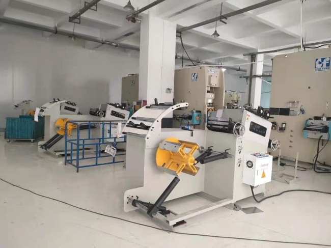2 in 1 Uncoiler Leveler: A Compact Solution for Efficient Stamping Production