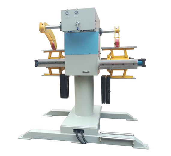 Zigzag Feeder and Dual-Station Decoiler Enable High-Efficiency Automatic Stamping Line for the New Energy Industry